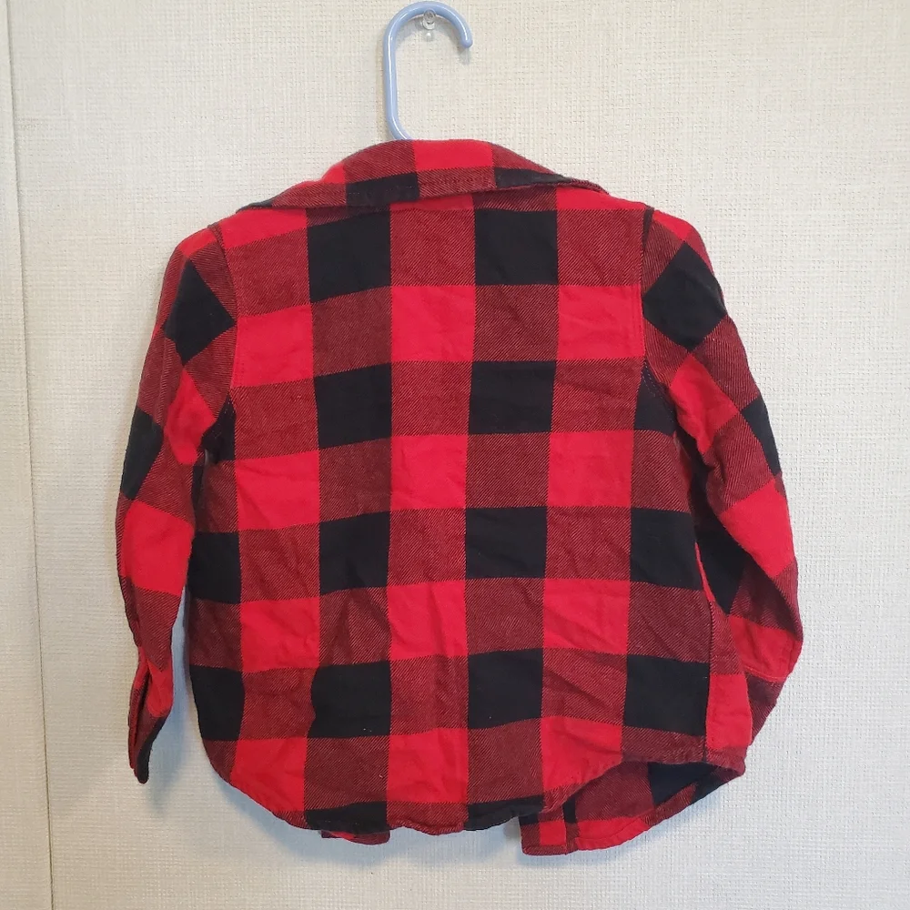 Red‎ Buffalo plaid bottom down shirt. Toddler size 2T.
